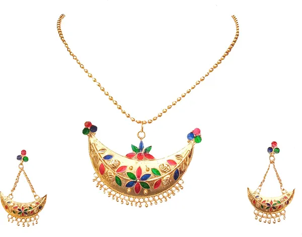 Assamese_Traditional_Gold_Plated_Multi_Colour_Joonbiri_Chain_Jewellery_Set_For_Women